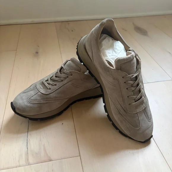 Koio | Retro Runners in Mineral Suede - Picture 2 of 4